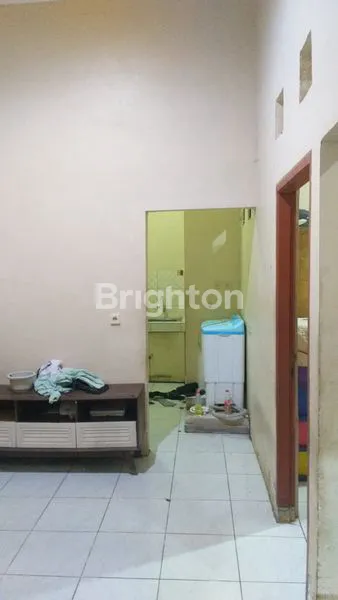 image RUMAH DI JURANG MANGU PONDOK AREN  (8)