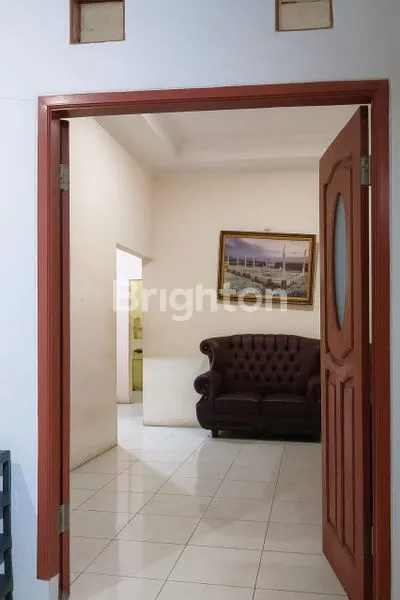 image RUMAH DI JURANG MANGU PONDOK AREN  (2)