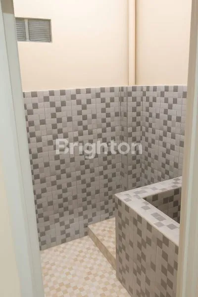 image RUMAH DI JURANG MANGU PONDOK AREN  (4)