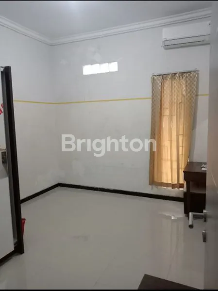 image DIAN REGENCY 2KT, SEMI FURNISH, SIAP HUNI - SUKOLILO (5)