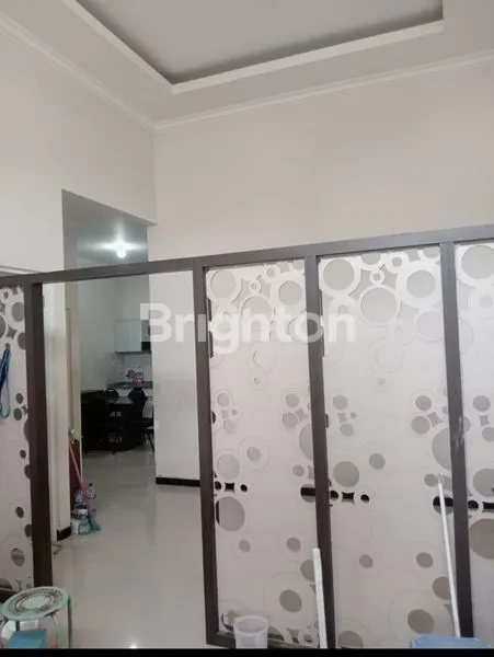 image DIAN REGENCY 2KT, SEMI FURNISH, SIAP HUNI - SUKOLILO (3)