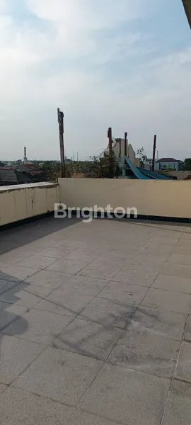 image RUMAH SIAP HUNI  DI GOLDEN GAPERTA POSISI DEPAN PASAR HARGA 850.000.000 (8)