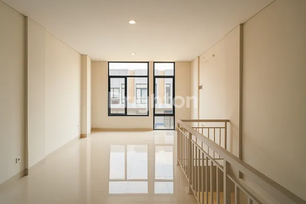 image DISEWAKAN RUKO 2 LANTAI AVENIX BSD – STRATEGIS DEKAT ATMA JAYA, AEON MALL, STASIUN CISAUK (3)