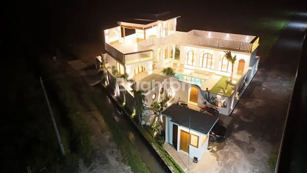 image VILLA MODERN MEDITERRANEAN - KELATING, TABANAN (2)
