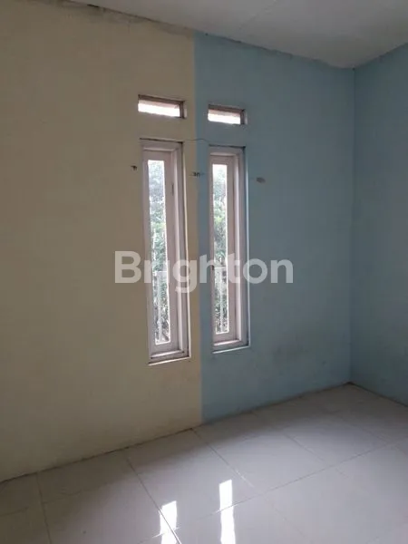 image RUMAH DI KOMPLEK PERMATA CIMAHI (5)