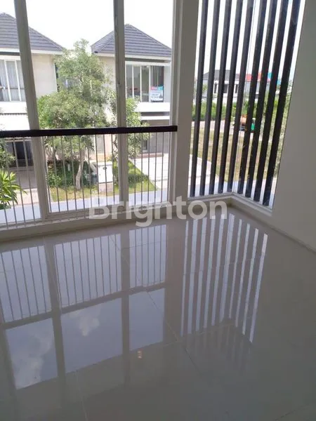 image RUMAH BARU GRESS PELICAN HILL CITRALAND SURABAYA BARAT (7)