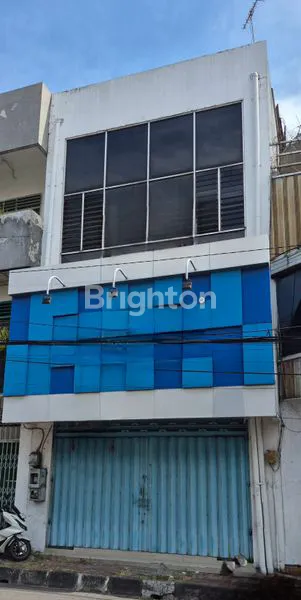 image RUKO DI PUSAT KOMERSIAL TENGAH KOTA, NOL JALAN PUSAT PERDAGANGAN COCOK UNTUK BERBAGAI USAHA SELANGKAH DARI TUGU PAHLAWAN KANTOR GUBERNUR JATIM TUNJUNGAN PASAR BESAR (2)