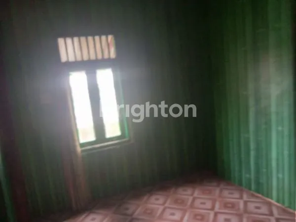 image RUMAH STRATEGIS DI CAKUNG (7)