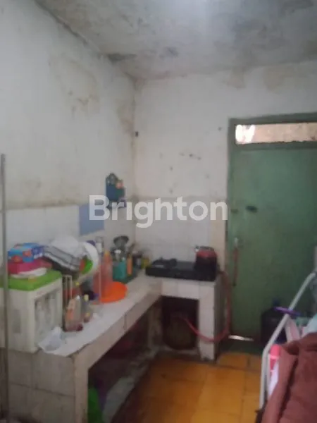 image RUMAH STRATEGIS DI CAKUNG (8)