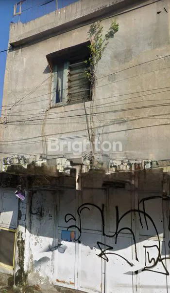 image RUKO 2 LANTAI PLUS TANAH DI JALAN ARIFIN, TENGAH KOTA SOLO,  STRATEGIS DAN LOKASI BAGUS!!! ISTIMEWA (4)