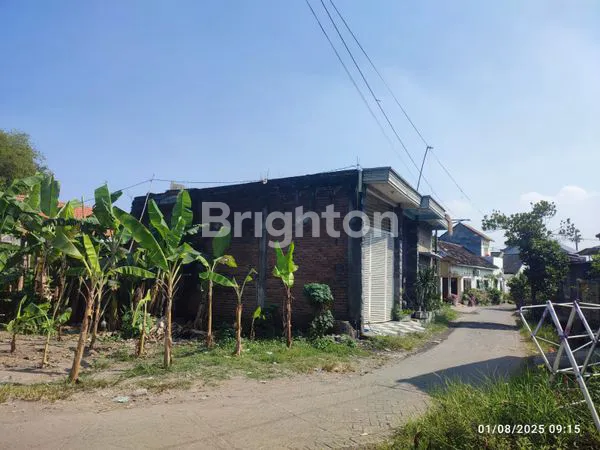 image RUMAH KAMPUNG TRUCK BISA LEWAT AMAN SALIPAN SHM  (2)