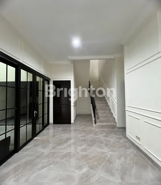 image RUMAH MINIMALIS MODERN SEMI FURNISHED 4 KAMAR TIDUR THE ICON BSD CITY TANGERANG (6)