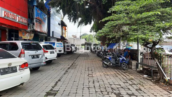 image RUKO 2 LANTAI SIAP PAKAI, PARKIR LUAS, LOKASI STRATEGIS  GALUNGGUNG MALANG KOTA (3)