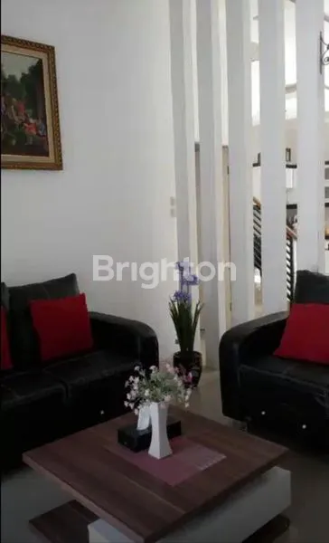 image RUMAH 2 LANTAI SIAP HUNI DI TANJUNG SARI, MEDAN SELAYANG (2)