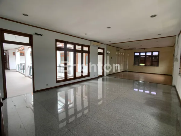 image JUAL/SEWA KOMERSIAL AREA RAYA JEMURSARI, LOKASI SUPERRRR CIAMIKKKKK \\U203C\\UFE0F (2)