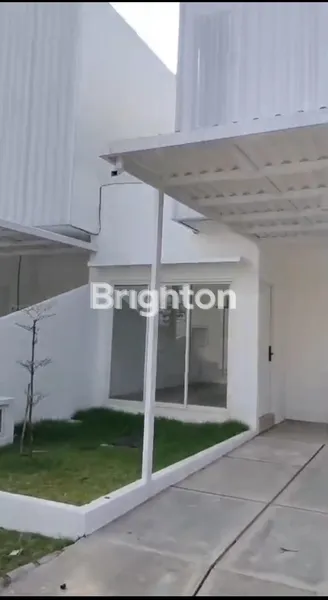 image DUA LANTAI DUA RUMAH JADI SATU SUDAH RENOVASI  (1)