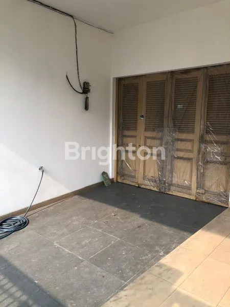 image HUNIAN DAERAH KELAPA GADING (2)