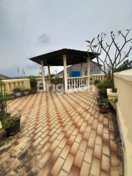 image RUMAH LAMA MASIH TERAWAT , LOKASI GAYAMSARI - SEMARANG TIMUR (7)