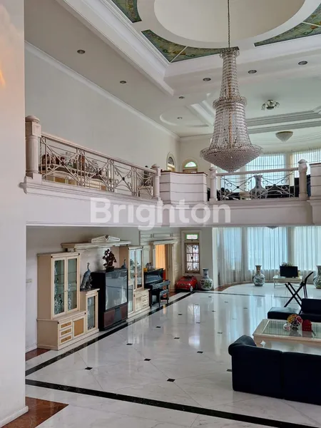 image RUMAH BINTANG DIPONGGO SURABAYA (6)