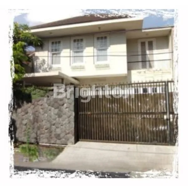 image RUMA 2 LANTAI DEKAT RS MITRA KELUARGA SATELIT HOKKY PAPAYA PAKUWON MALL G-WALK CITRALAND HR MUHAMMAD (1)