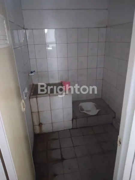 image DI SEWAKAN TOKO OLEH OLEH (5)