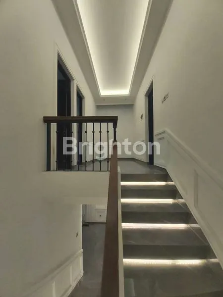 image RUMAH 2 LANTAI BARU GRESS SEMI FURNISHED DEKAT UNDIP, POLINES, CANDIGOLF COUNTRY CLUB (3)