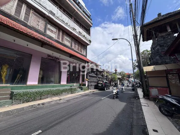 image DI SEWAKAN RUKO LEGIAN (3)