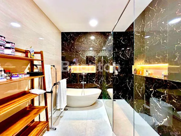 image BRAND NEW VILLA AT UNGASAN (4)