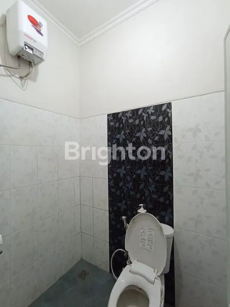 image RUMAH DIKAWASAN BINTARO AKSES MUDAH LINGKUNGAN AMAN NYAMAN (7)