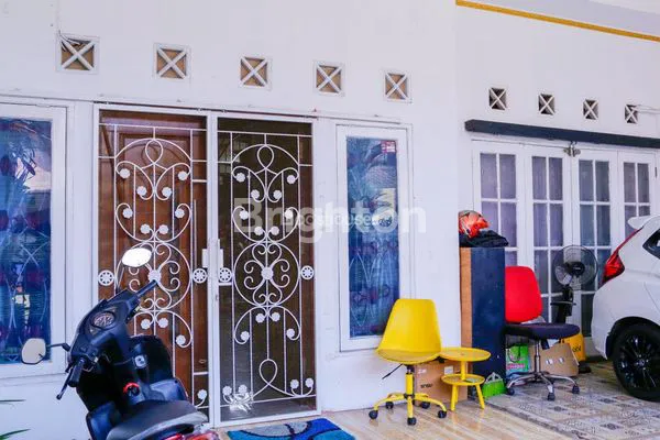 image RUMAH PLUS RUKO  2 LANTAI STRATEGIS SIAP HUNI   (2)