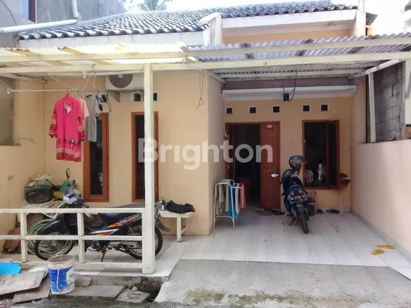 image RUMAH DI JALAN MAGELANG KM 5.5 KUTU TEGAL MLATI SLEMAN, SHM, BISA NEGO, SIAP HUNI, LT:60M2, 2 KT, 2 KM, BISA AKSES MOBIL, BEBAS BANJIR, HARGA TERJANGKAU DAN DEKAT KOTA YOGYAKARTA (1)