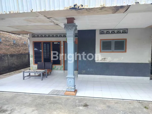 image JUAL RUMAH DAN TANAH YANG LUAS DI JALAN BILAL MEDAN (1)