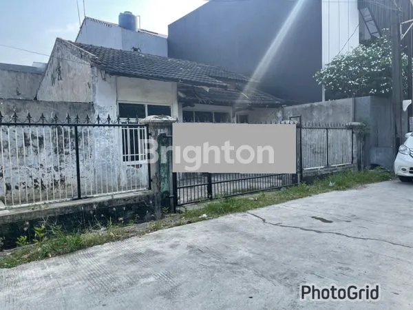 image RUMAH LUAS 120M2 DI HARAPAN INDAH - BUTUH RENOVASI, SHM IMB (2)