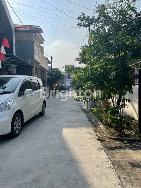 image RUMAH LUAS 120M2 DI HARAPAN INDAH - BUTUH RENOVASI, SHM IMB (5)