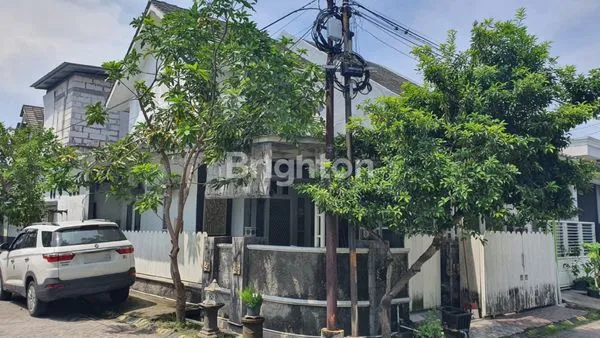 image RUMAH POJOK 2 LANTAI SIAP HUNI DI GRAHA JUANDA SIDOARJO (2)