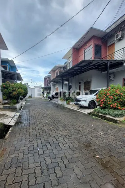 image RUMAH 2 LANTAI SIAP HUNI DI PERMATA MERUYA - DEKAT MERCU BUANA (2)