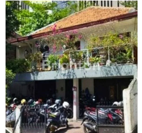 image BELI TANAH DAPAT RUMAH TUA LETAK STRATEGIS DISEGITIGA EMAS (2)