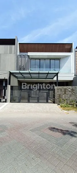 image RUMAH MEWAH GALAXY BUMI PERMAI 5+1 KT, ROW 3 MOBIL, DEKAT MERR (1)