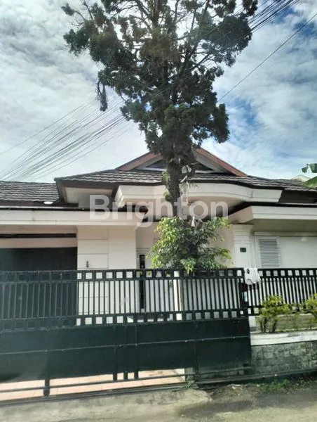 RUMAH DI SEWAKAN PASTEUR BANDUNG