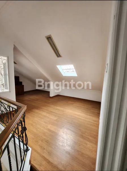 image RUMAH SEWA MODEL MEDITERANIA-NYAMAN & STRATEGIS.DI JANTUNG KOTA .INDRPRASTA-BOGOR. (6)