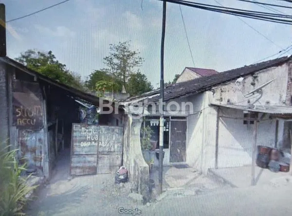 DIJUAL RUMAH JALAN PROPINSI JALAN RAYA NGAWI - SOLO SANGAT STRATEGIS LUAS 1.649.93 M2 HARGA 4,125,000,000 ( 4,125 M )