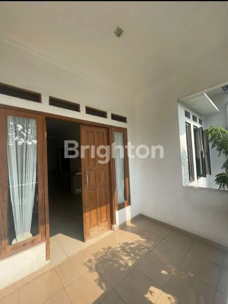 image RUMAH MODERN MEWAH TAMAN CIMANGGU (3)