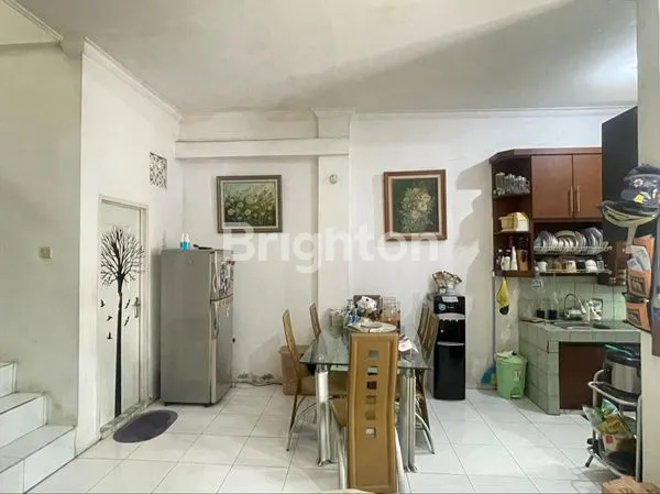 image RUMAH MODERN MEWAH TAMAN CIMANGGU (8)