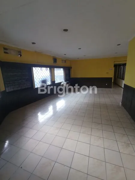 image DISEWAKAN RUKO STRATEGIS 2 LANTAI DENGAN HOOK, 2 MUKA DI LENGKONG KECIL SAYAP ASIA AFRIKA BANDUNG (2)