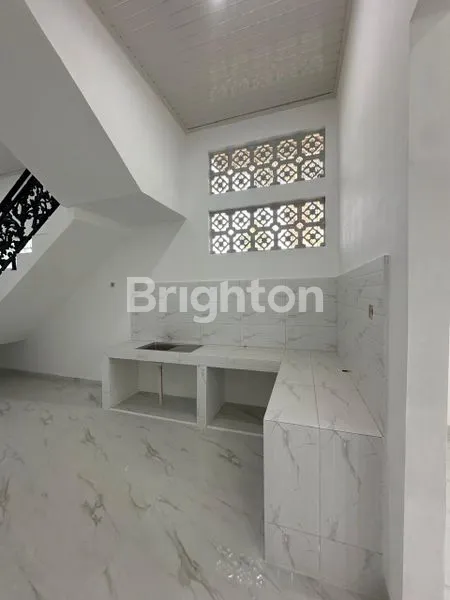 image DIJUAL RUMAH HOOKE HARAPAN INDAH 1   (5)