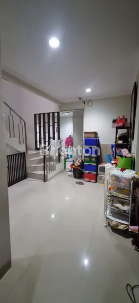 image RUMAH DI SUNTER BISMA BESAR SIAP HUNI MINIM RENOVASI JAKARTA UTARA (7)