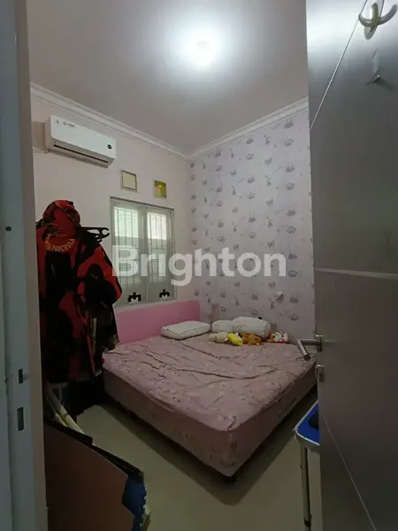 image SUKOLILO DIAN REGENCY FULL RENOV SIAP HUNI DEKAT ITS DAN PAKUWON CITY (3)