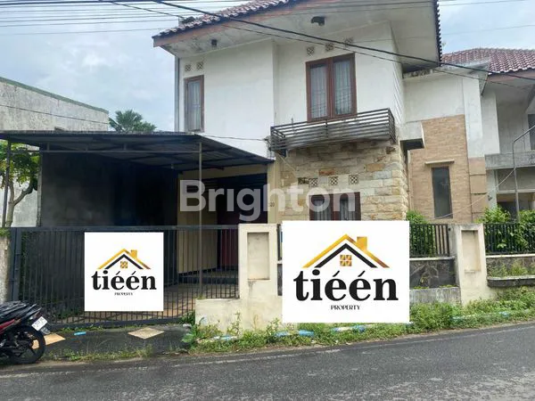 DEPAN PERUMAHAN GREELAND TIDAR