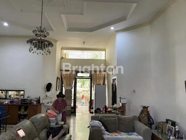 image RUMAH DI SIMPANG DARMO PERMAI SELATAN SIAP HUNI (7)