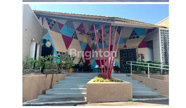 DISEWAKAN TEMPAT USAHA SIAP PAKAI DENGAN FASILITAS LENGKAP & PEMANDANGAN LAUT